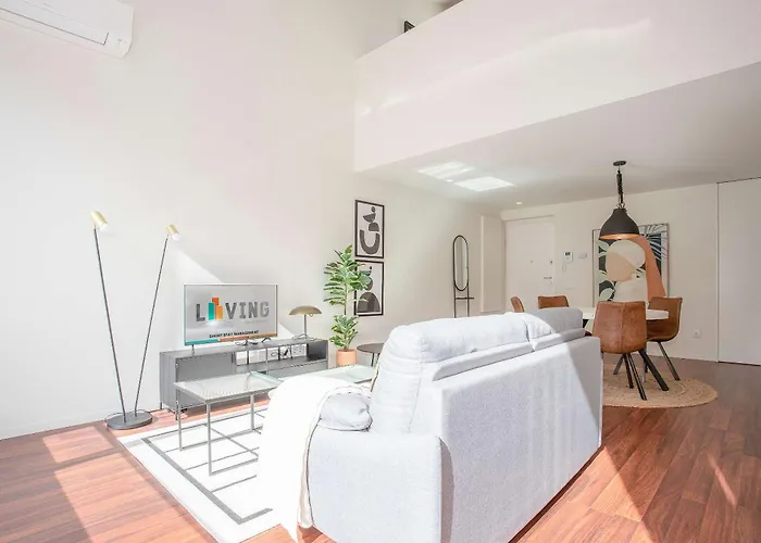 Liiiving In - Luxury Gallery I Apartment