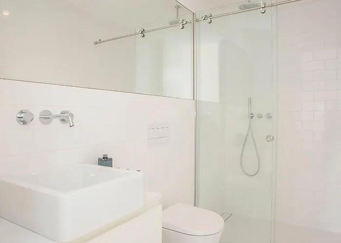 Liiiving In - Luxury Gallery I