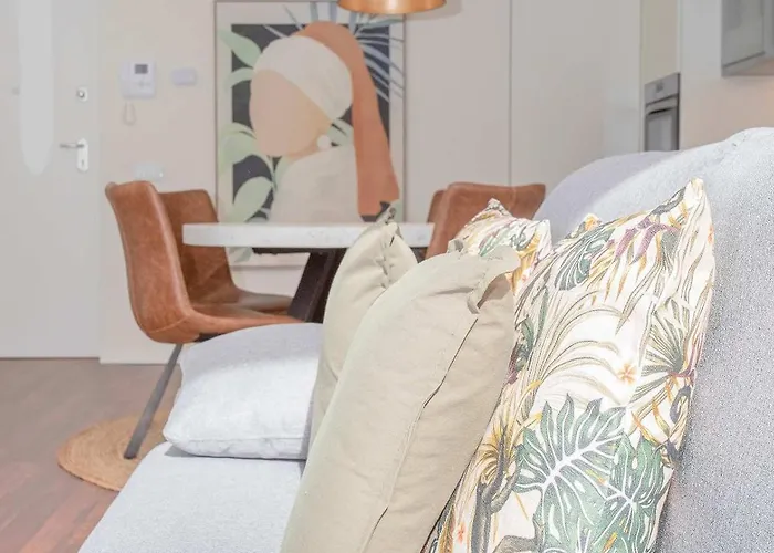 Liiiving In - Luxury Gallery I Oporto